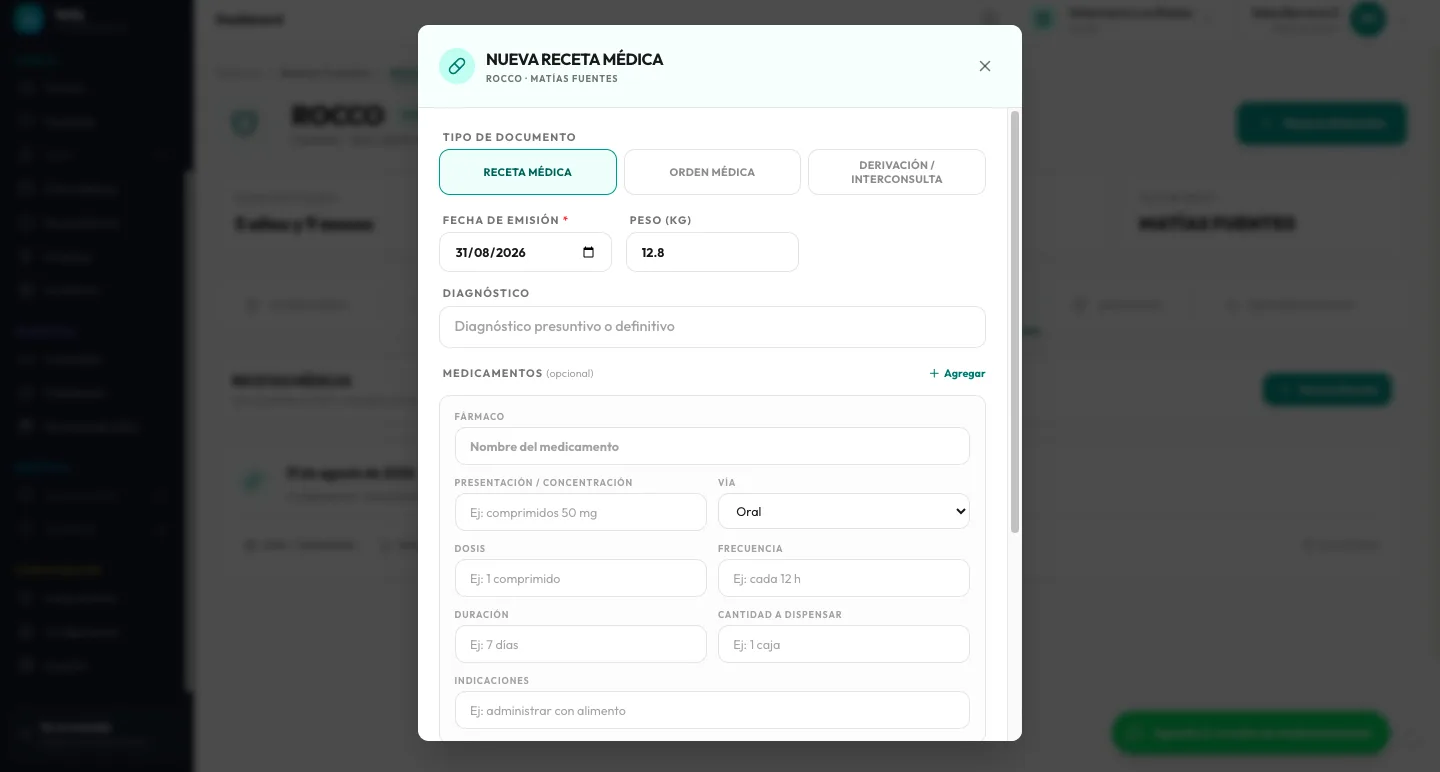 Formulario de nueva receta médica en Vetly: tipo de documento (receta, orden médica o derivación), diagnóstico y medicamentos con dosis y frecuencia
